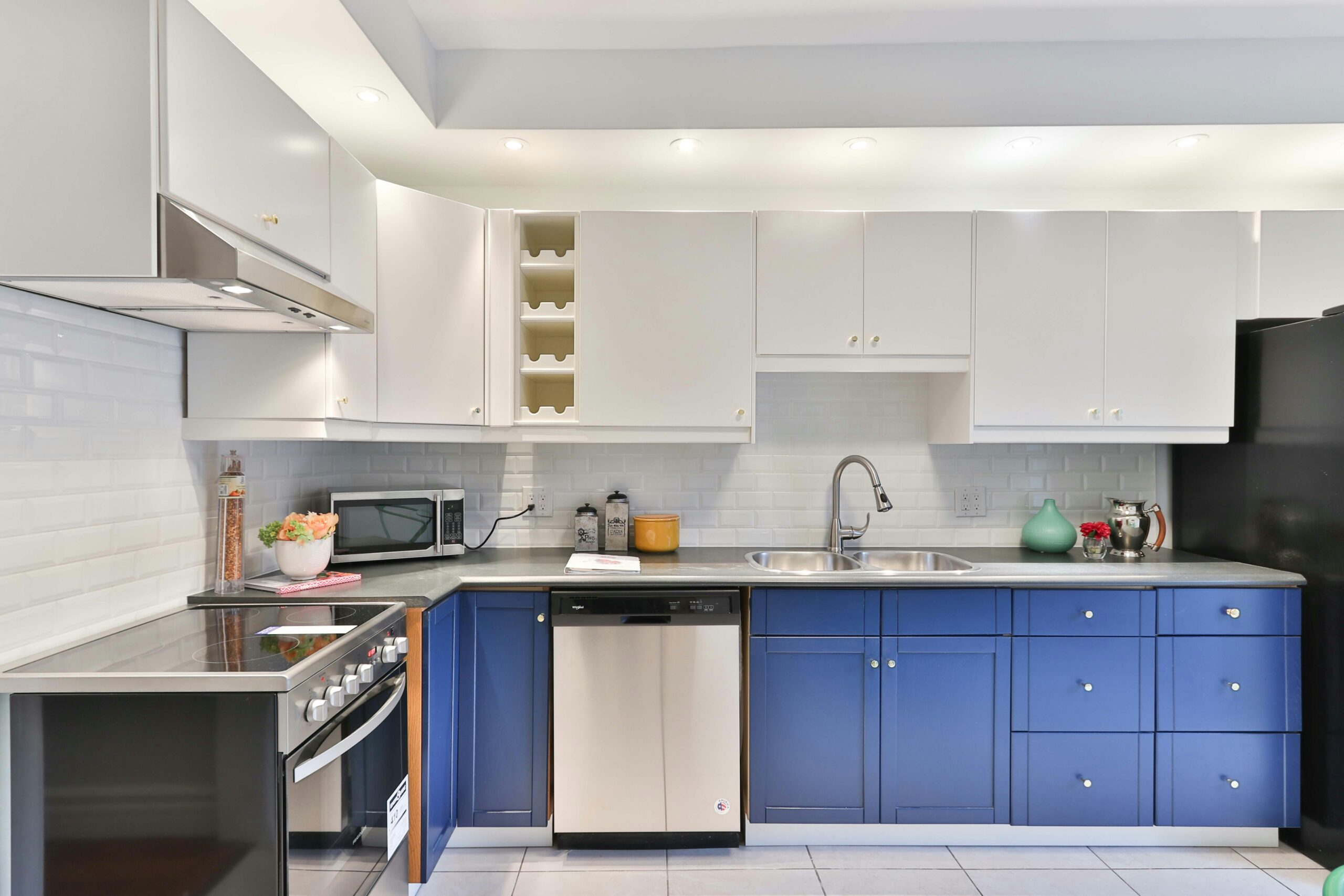 Modular Kitchen in Ahmedabad